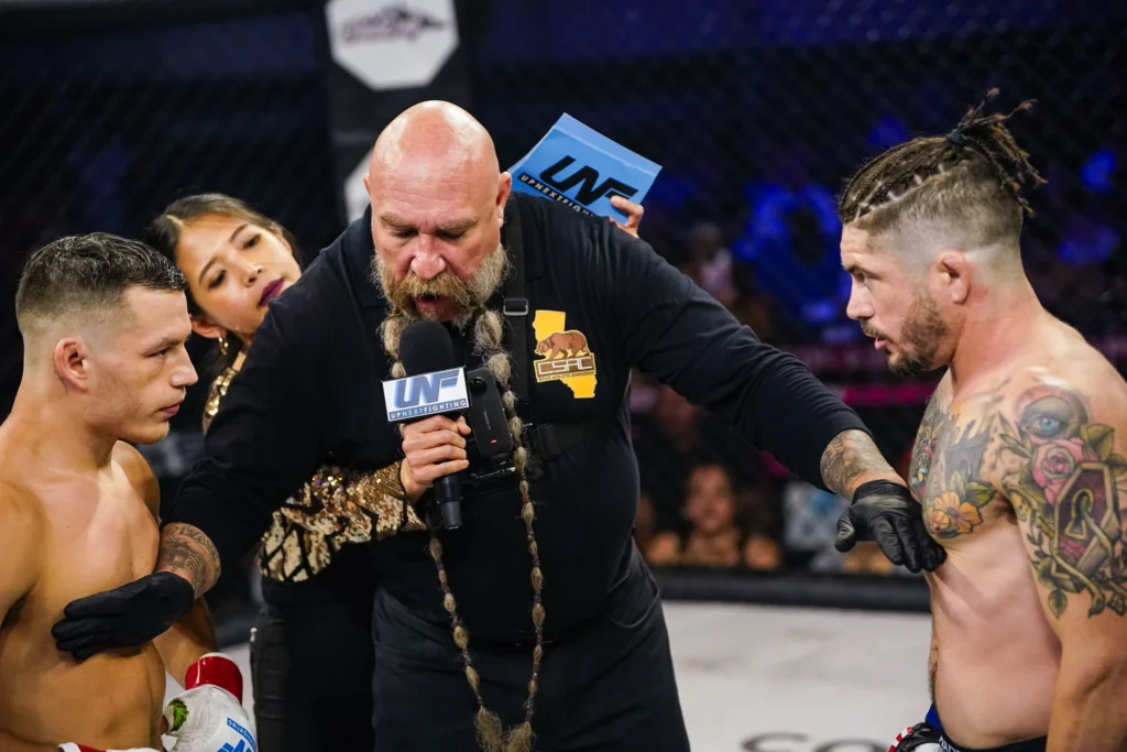 Ringside Raine